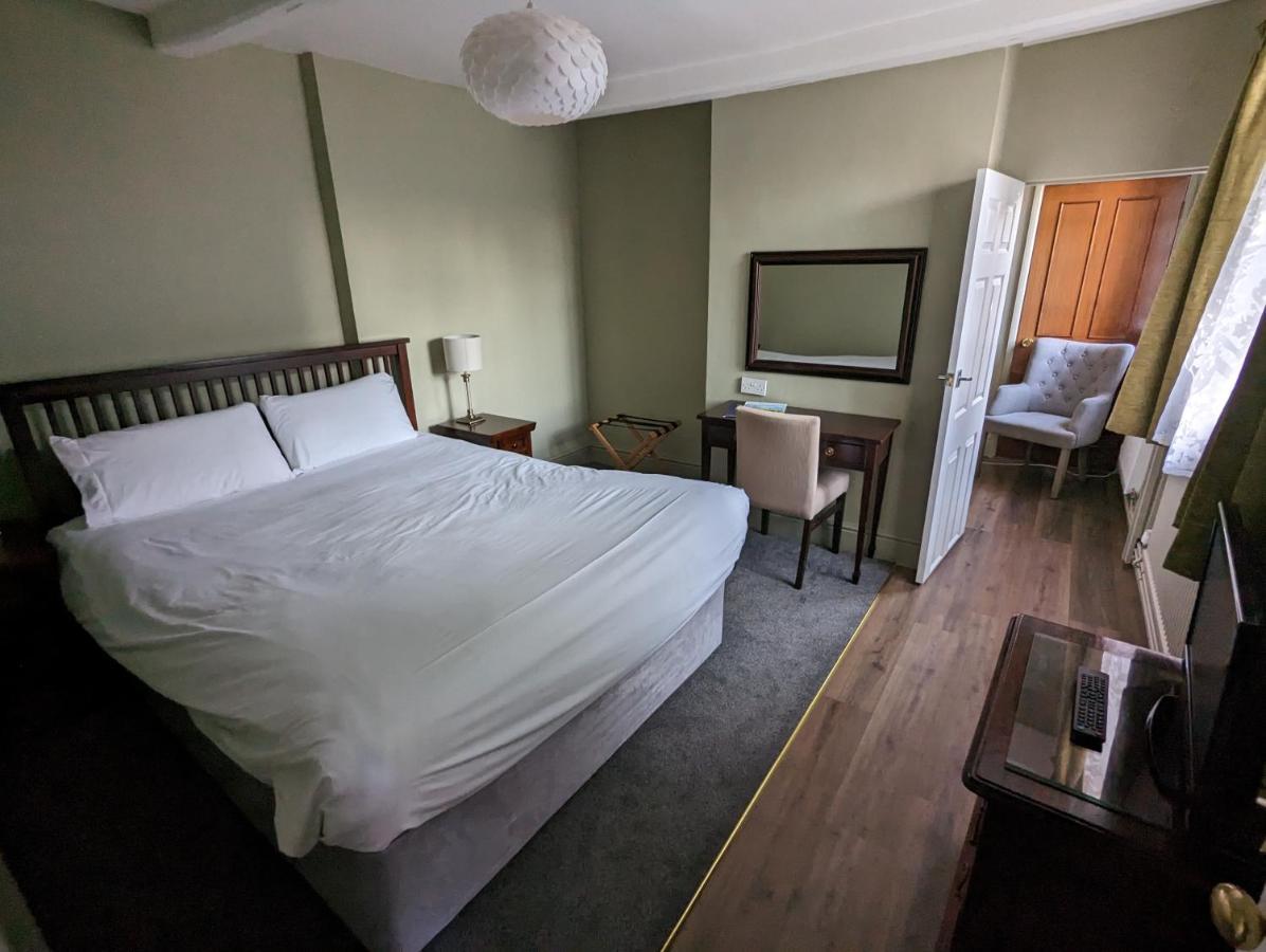 The Cottage Hotel Bradmore  Екстериор снимка