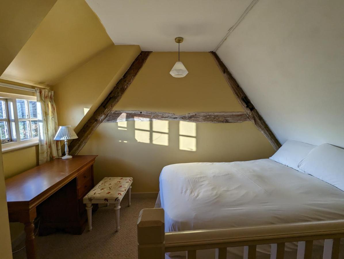 The Cottage Hotel Bradmore  Екстериор снимка