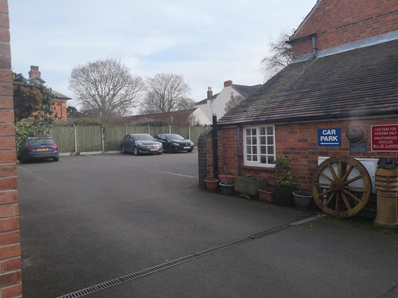 The Cottage Hotel Bradmore  Екстериор снимка