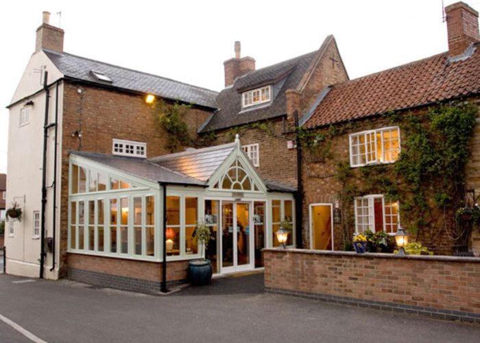 The Cottage Hotel Bradmore  Екстериор снимка